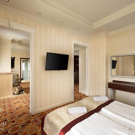 בקשצ'אבה Arcanum Hotel מראה חיצוני תמונה