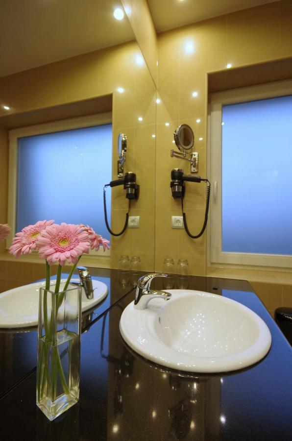 בקשצ'אבה Arcanum Hotel מראה חיצוני תמונה